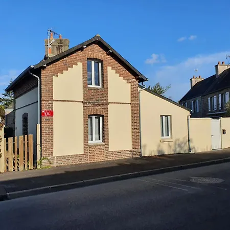 Дом отдыха Maison De Vaast La Hougue A 200m De La *